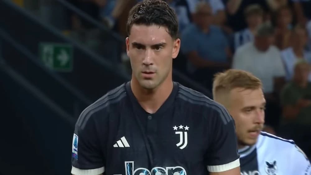 Vlahovic Shock: Infortunio Grave, Juventus Rischia 5 Mesi Senza il Bomber