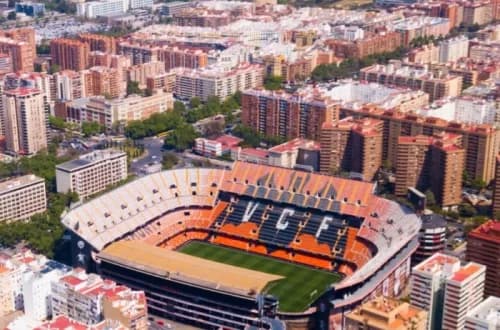 Stadio Mestalla: Un Simbolo del Calcio Spagnolo