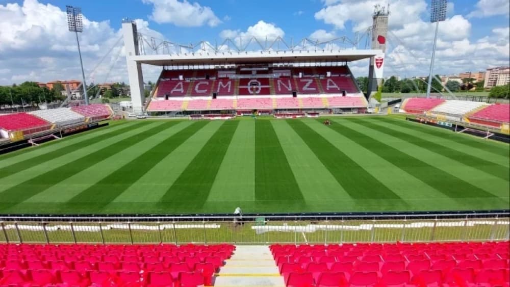 Stadio Brianteo: La Fortezza Storica del Calcio Monzese