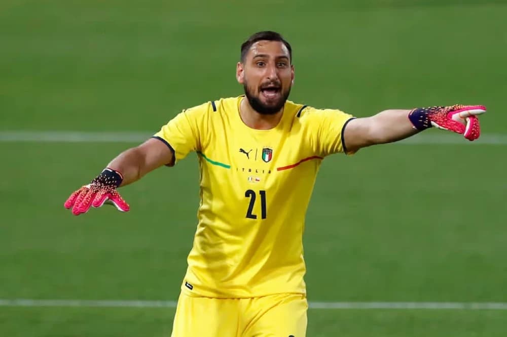 Gianluigi Donnarumma: La leggenda del calcio italiano
